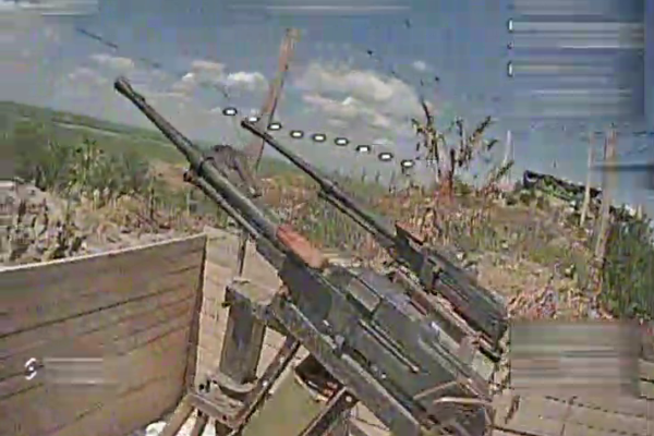 Прикордонники знищили антидронову вогневу точку та декілька замаскованих позицій окупантів на Запорізькому напрямку (ВІДЕО)