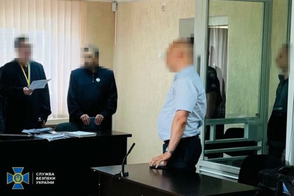 До вʼязниці відправили експосадовця ДСНС, який “зливав” росіянам паролі блокпостів на Дніпропетровщині