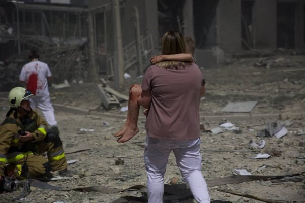 Внаслідок масованого обстрілу України загинули 28 людей, ще 112 – поранені, – МВС