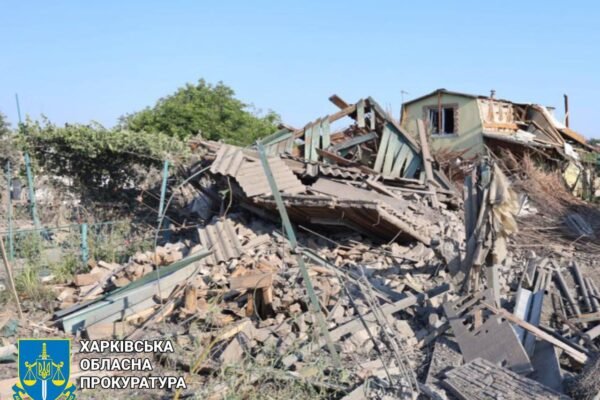 На Харківщині внаслідок російських ударів одна людина загинула, ще троє поранені (ФОТО)