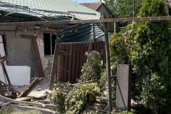 Росіяни атакували Дніпропетровщину артилерію і дронами-камікадзе: є пошкодження та постраждалий (ФОТО)