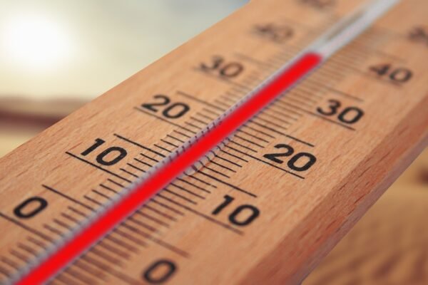Синоптики прогнозують в Україні надзвичайну спеку до +40°