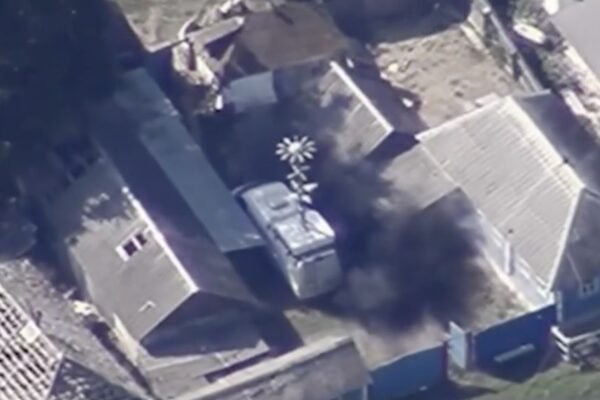 ССО показали, як знищили російський комплекс РЕБ «Сапфір» на Курщині (ВІДЕО)