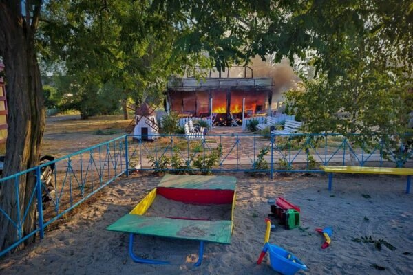 Удар по дитячому кафе на Запоріжжі: В лікарні помер поранений підліток