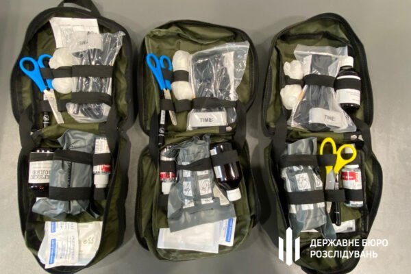 Закупівля неякісних аптечок для ЗСУ на 58 млн грн: Підозру отримали організатори оборудки