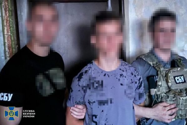 У Києві затримали російських диверсантів, які вчинили підпал біля вантажної станції Укрзалізниці (ФОТО)