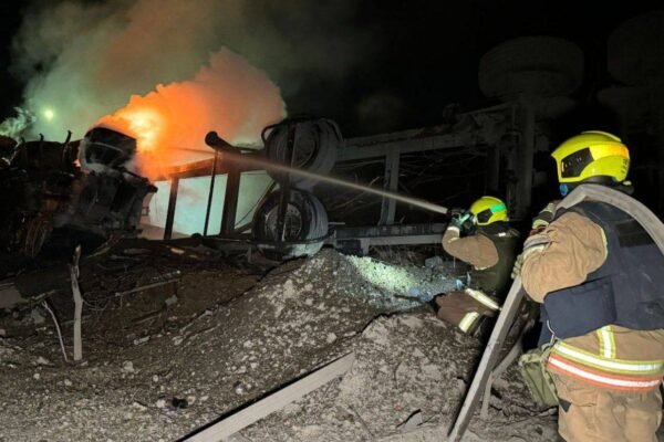 Ракетний удар по Дніпру: Одна людина загинула та троє поранені