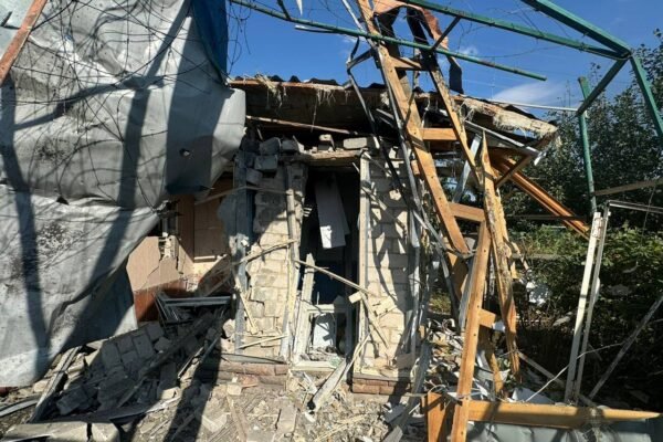 Росіяни обстріляли за добу 12 міст та сіл на Запоріжжі