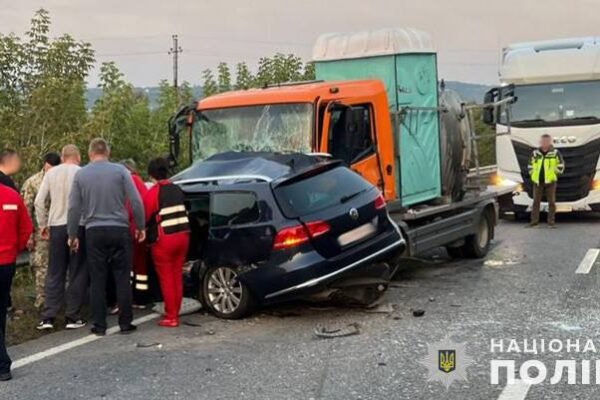 В жахливій ДТП на Львівщині загинуло двоє людей