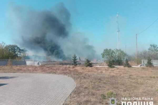 Авіаудар по селу Шахове на Донеччині: серед поранених – поліцейський (ФОТО)