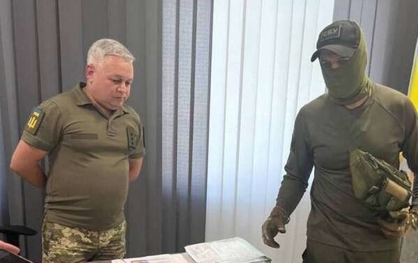 Начальнику Бучанського ТЦК, якого викрили на схемах для ухилянтів, оголосили нову підозру