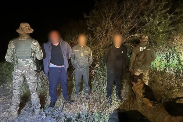 Щоб зупинити ухилянтів, на Закарпатті прикордонникам довелося застосувати зброю