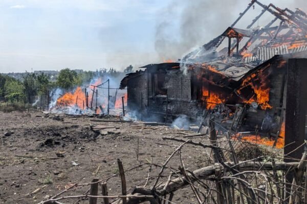 Російські окупанти завдали кількох ударів по Куп’янську: пошкоджений газопровід, горіли будинки (ФОТО)