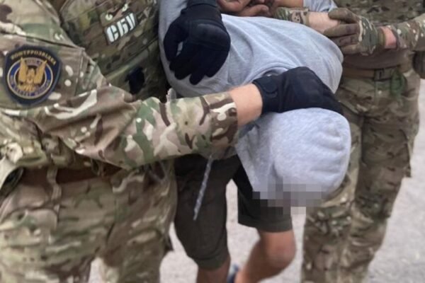 У Запоріжжі затримали демобілізованого строковика ЗСУ, який почав працювати на російську розвідку (ФОТО, ВІДЕО)