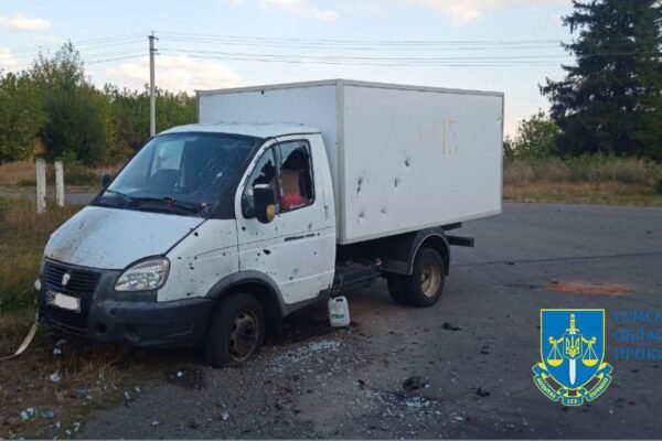 Окупанти атакували дроном хлібовоз у Сумській області: поранений водій (ФОТО)