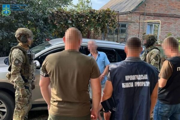 На Кіровоградщині чоловіка ошукав матір загиблого бійця на 1 млн грн (ФОТО)