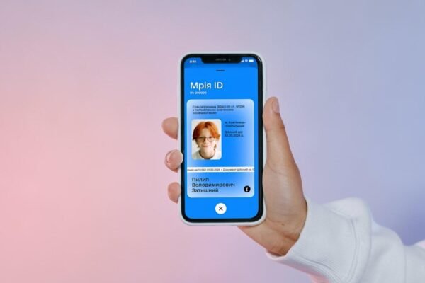 В 40 школах України почали тестувати освітній застосунок “Мрія”