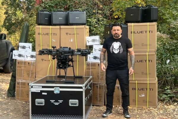 Соліст гурту Kozak System показав придбані для 21-ї ОМБр засоби протидії ворожим дронам