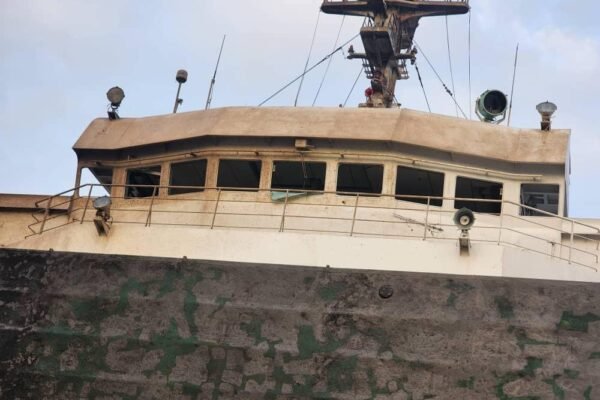 Росіяни вдарили по порту Південний: пошкоджено цивільне судно (ФОТО)