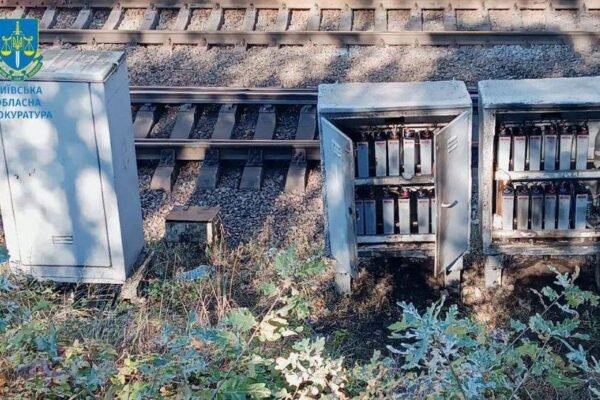 Підозри отримали п’ятеро диверсантів, що підпалили об’єкти “Укрзалізниці” у трьох регіонах