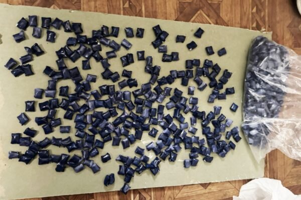 Торгівців психотропами затримали на Кіровоградщині