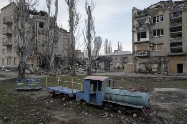 Окупанти вже за 7 кілометрів від Покровська: В місті залишаються 13 тисяч людей, – МВА