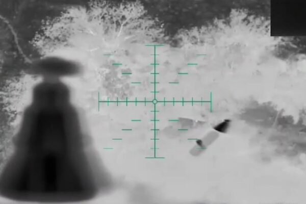 Аеророзвідники уразили склад боєприпасів та бліндажі окупантів на Харківщині (ВІДЕО)