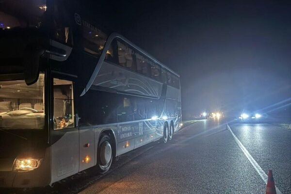 На Львівщині автобус на смерть збив чоловіка (ФОТО)