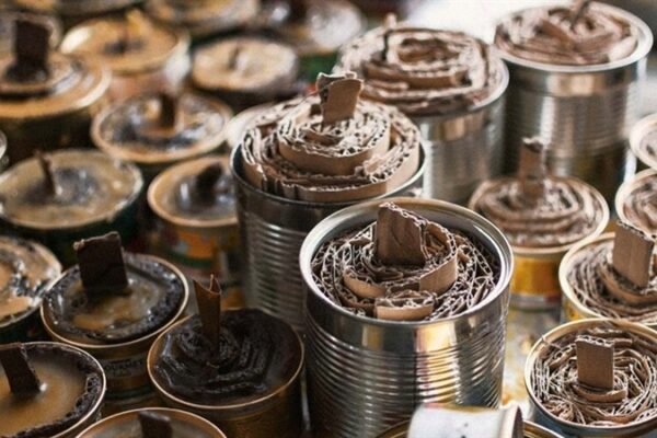 На Луганщині окупанти примушують дітей робити окопні свічки, – ЦНС