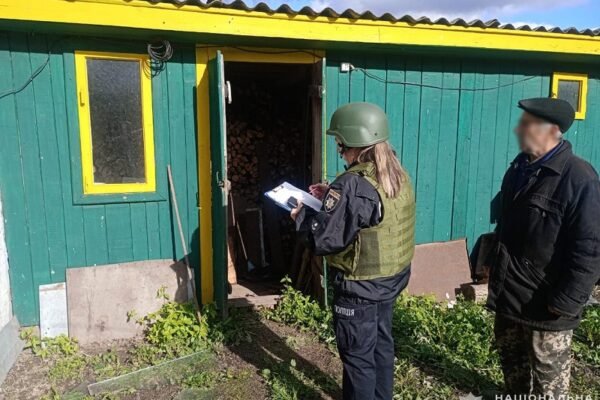 Ворог атакував прикордонне село на Чернігівщині (ФОТО)