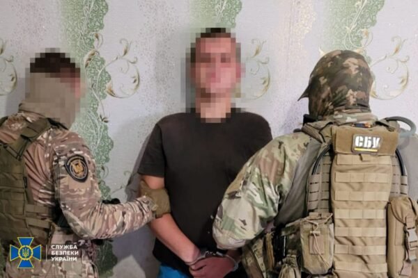 На Харківщині затримали 23-річного російського агента, який шпигував за оборонцями Куп’янська (ФОТО)