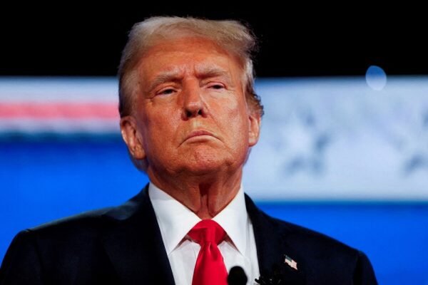 Трамп невдовзі призначить спецпредставника для “мирного врегулювання” війни в Україні, – ЗМІ
