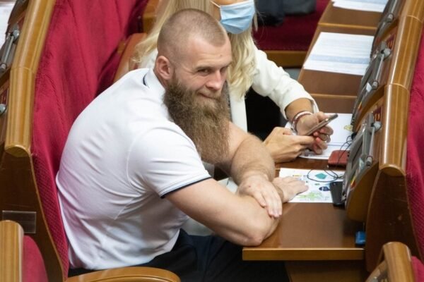 Нардеп-втікач Артем Дмитрук в інтерв’ю російським пропагандистам заявив, що його викрадали й катували СБУ в 2022 році