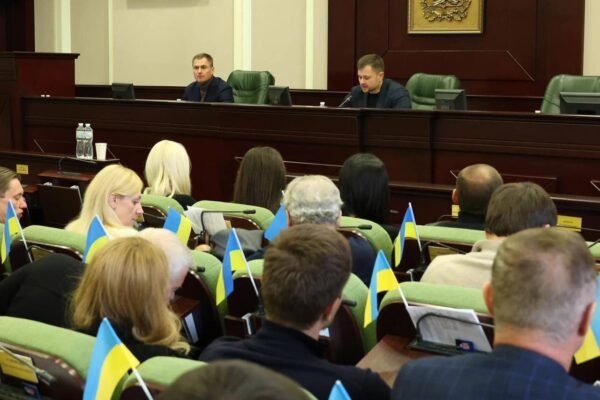 Депутати Київської облради прийняли звернення до міжнародних партнерів щодо підтримки Плану перемоги, – Кравченко