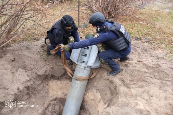 У Лимані на Донеччині сапери знищили снаряд, що впав на приватне обійстя (ФОТО)