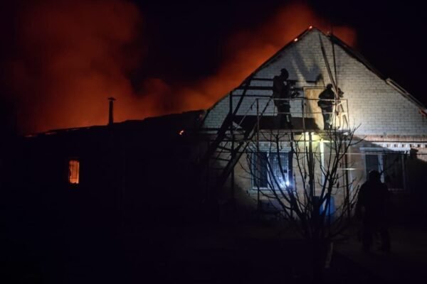 Внаслідок нічних обстрілів на Нікопольщині загинув чоловік