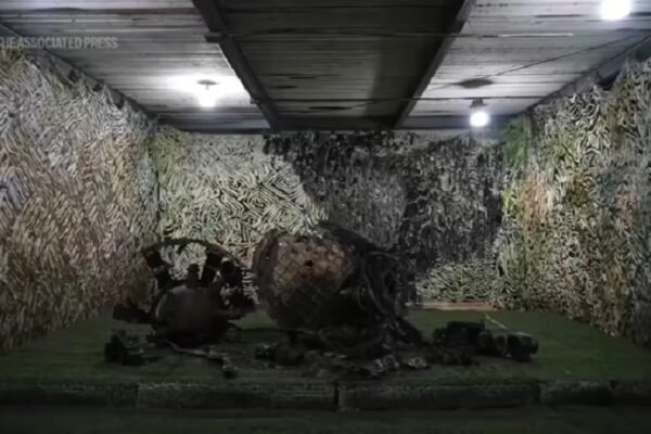 СБУ показали уламки ракети, якою окупанти вдарили по Дніпру (ФОТО, ВІДЕО)