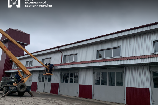 На Полтавщині викрили схему заволодіння державними коштами на ремонті пожежного депо