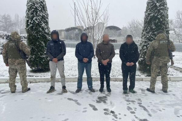 Четверо ухилянтів намагалися переплисти Тису на гумовому човні