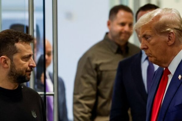 Зеленський привітав Трампа з “вражаючою” перемогою на виборах президента США