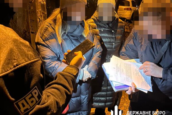 У Державній податковій службі Дніпропетровщини викрито схему на 56 млн грн, – ДБР