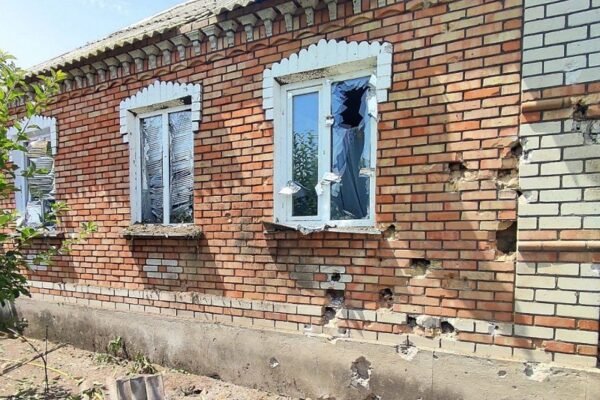 Росіяни 14 разів вдарили по Нікопольському району (ФОТО)