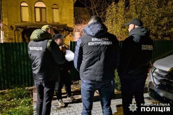 На Хмельниччині посадовець РТЦК погорів на вимаганні хабаря