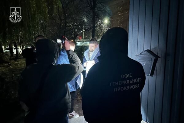 Військовослужбовцю, що привласнив кошти, зібрані на дрони для військової частини, оголошено підозру