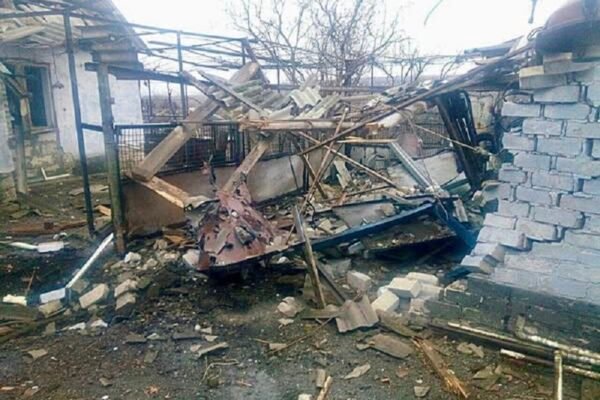 Ворожий танк вдарив по селу на Херсонщині: Постраждала приватна оселя (ФОТО)