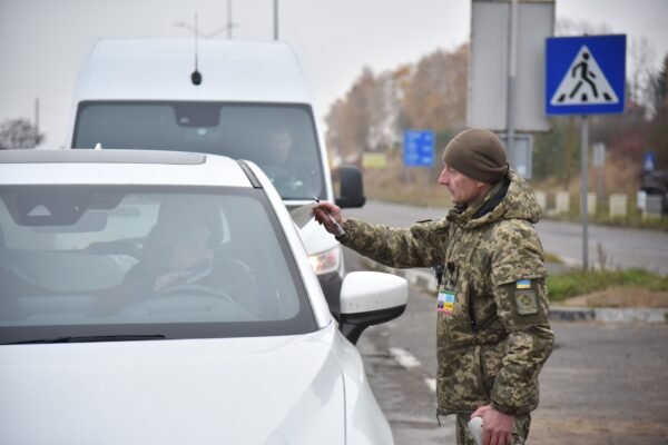 Два пункти пропуску на кордоні з Польщею перевантажені, – ДПСУ