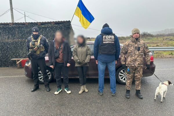 На кордоні зупинили авто, в якому до Молдови намагався виїхати 25-річний “інвалід”