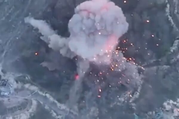 Як прикордонники нищать польові склади окупантів на Запорізькому напрямку (ВІДЕО)