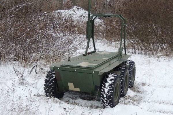 Міноборони допустило до експлуатації універсальний всюдихіж «Равлик»