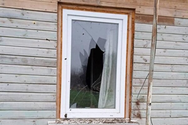 Окупанти вдарили по Чернігівщині: Постраждав 59-річний чоловік